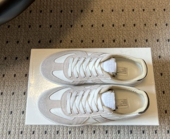 Premium Replica 10A Street Sneakers, Versatile Minimalist Style Shock Absorbing Outdoor Casual Footwear - 3 of 5